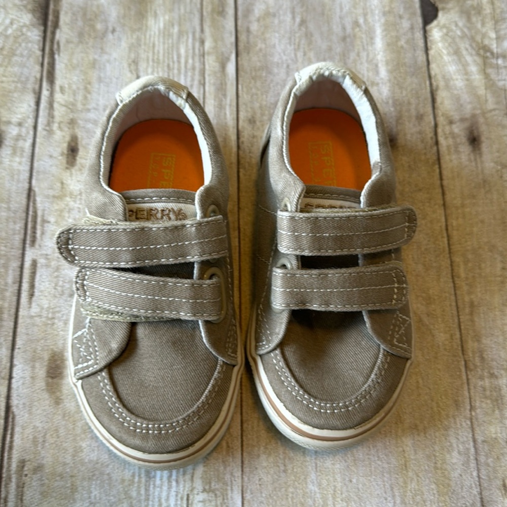Sperry Top Sider canvas shoe Kids 7.5